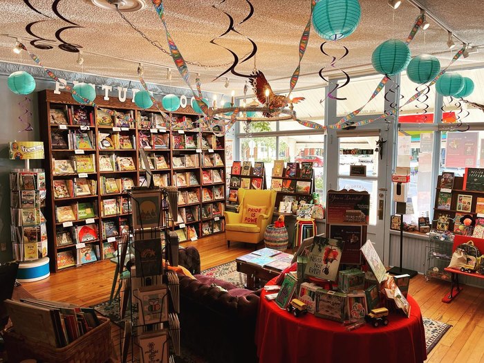 9 Magical Books About Libraries & Bookstores - Go Oshkosh Kids