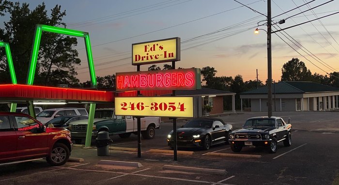 Ed's Drive-In: Best Burgers In Alabama