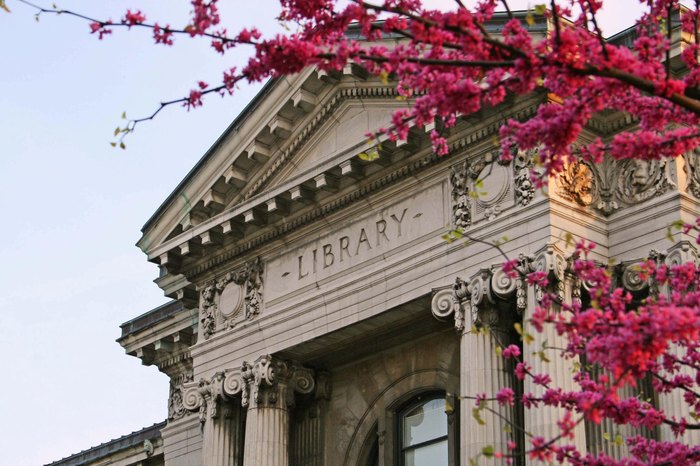 Louisville Free Public Library: A Beautiful Kentucky Library