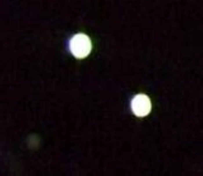 Collection 92+ Pictures brown mountain lights photos Sharp
