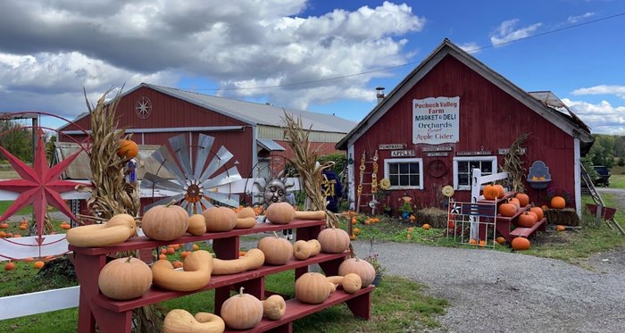 this-weekend-getaway-in-new-jersey-features-apple-picking