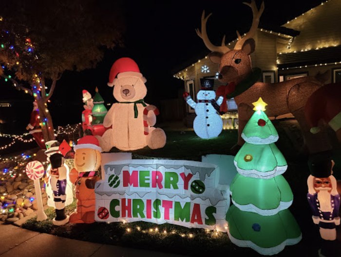 Candy Cane & Lollipop Lanes: Drive-Thru Holiday Lights In NorCal