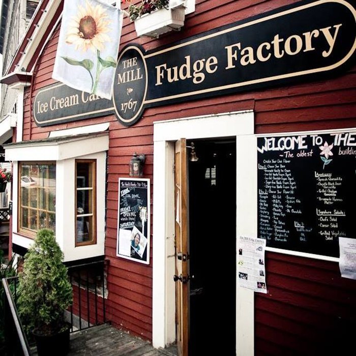 Nuts Tee – Provincetown Fudge Factory
