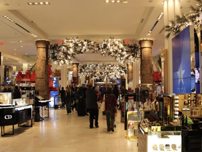One Of The World's Largest Department Stores Is In New York City