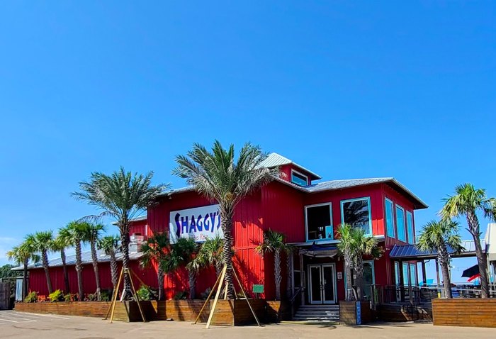 Shaggy S Is An Incredible Waterfront Restaurant In Mississippi