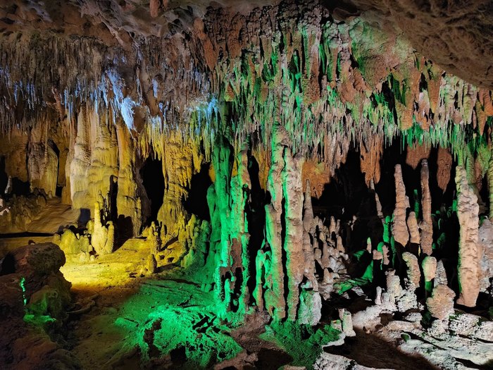 Florida Caverns State Park Looks Just Like Carlsbad Caverns