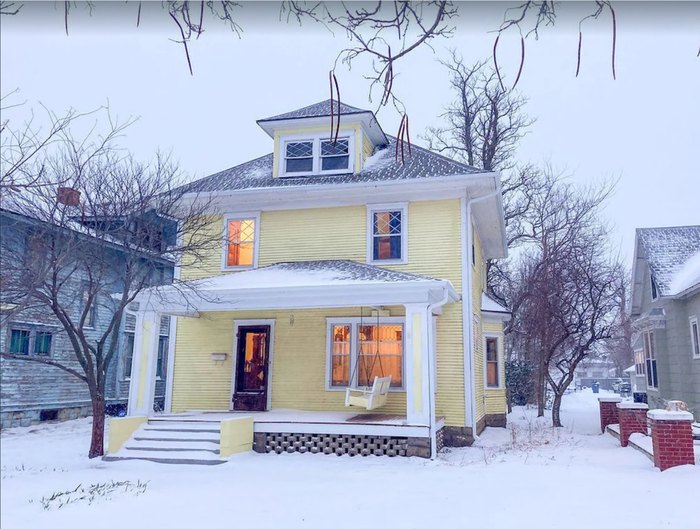 Historic Vrbo Vacation Home Rental In Hutchinson, Kansas