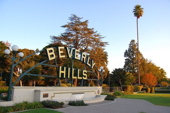 Opulent Beverly Hills California - The Traveling Locavores
