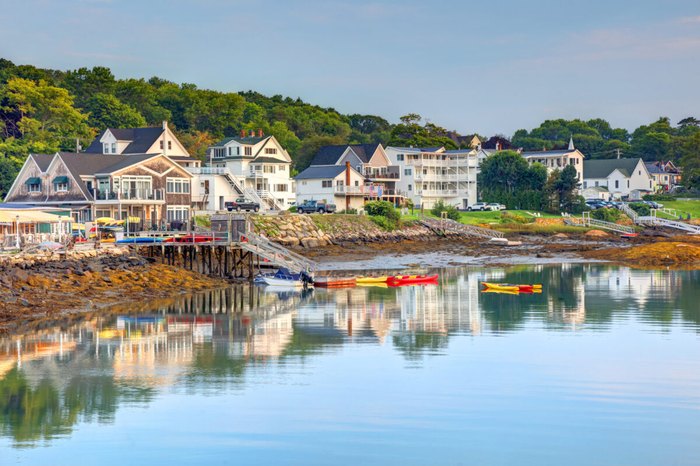 Exploring Boothbay Harbor on the Coast of Maine