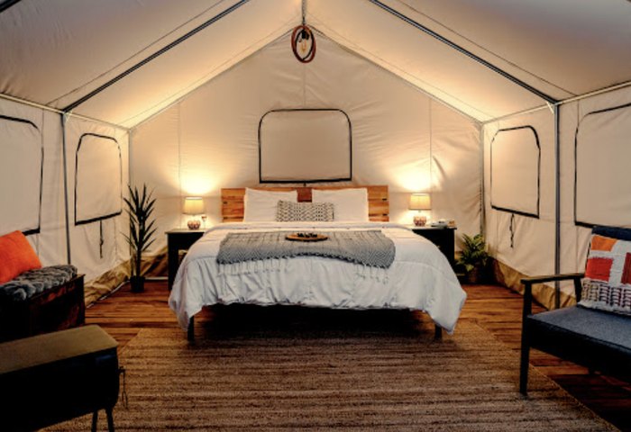 Off Map Glamping: Remote glamping in Michigan