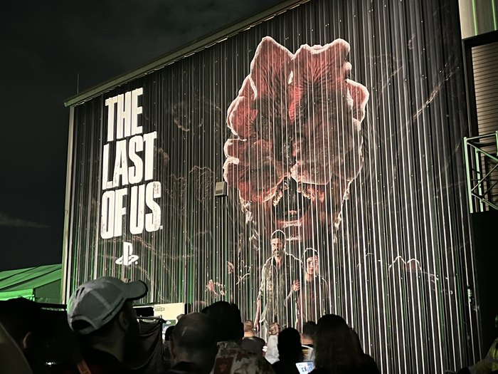 The Last of Us Creator Visits Halloween Horror Nights 2023