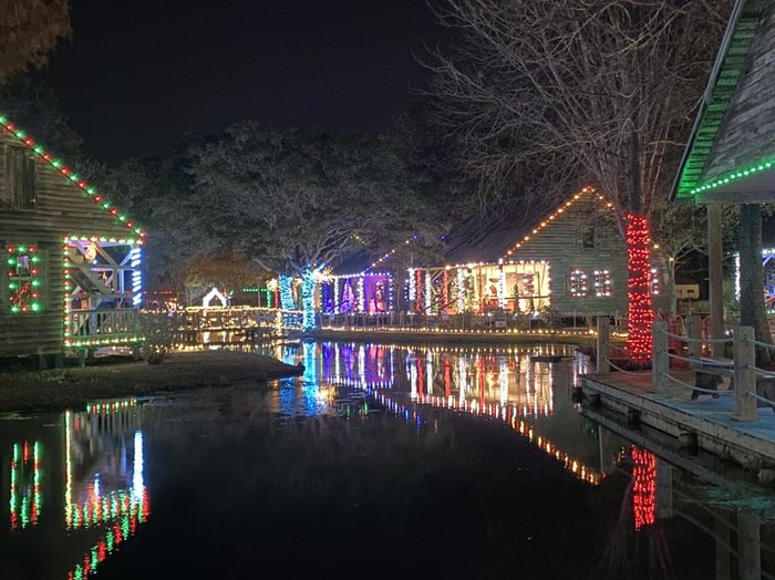 7 Best Christmas Lights Near Me Christmas Lights In Louisiana