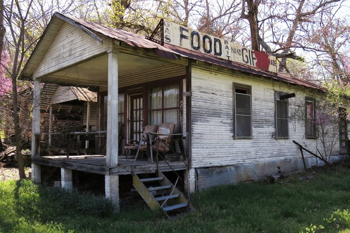 These 5 Ghost Towns In Missouri Are Nothing Like They Used To Be