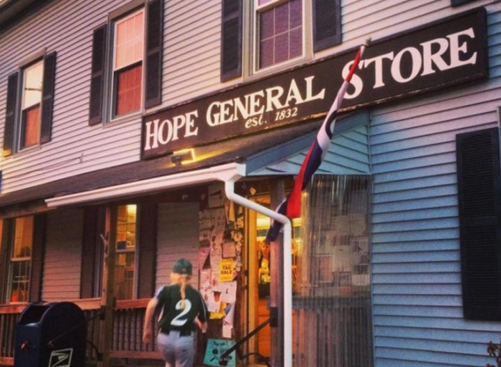These 7 General Stores In Maine Will Make You Feel Nostalgic