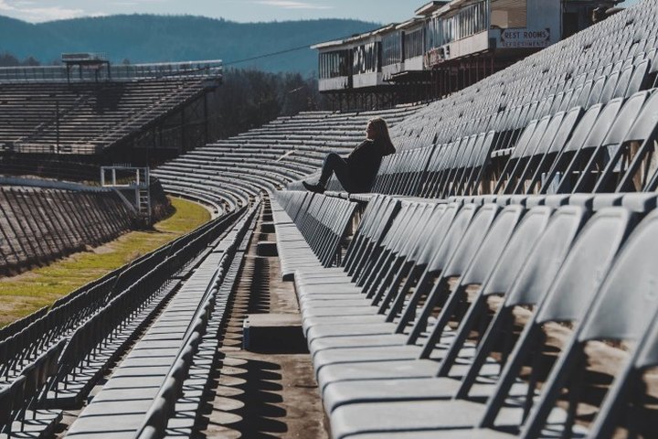 Walking Through This Abandoned Speedway In North Carolina Is Almost Surreal