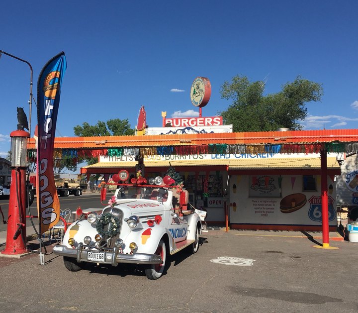 These 16 Uniquely Themed Restaurants Will Transform Your Arizona Dining Experience