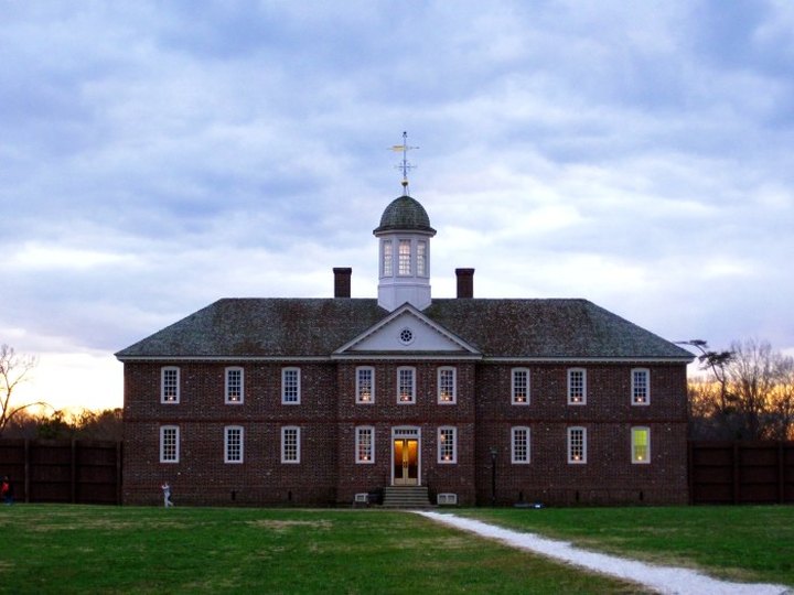 5 Truly Terrifying Ghost Stories That Prove Williamsburg Is The Most Haunted City In Virginia