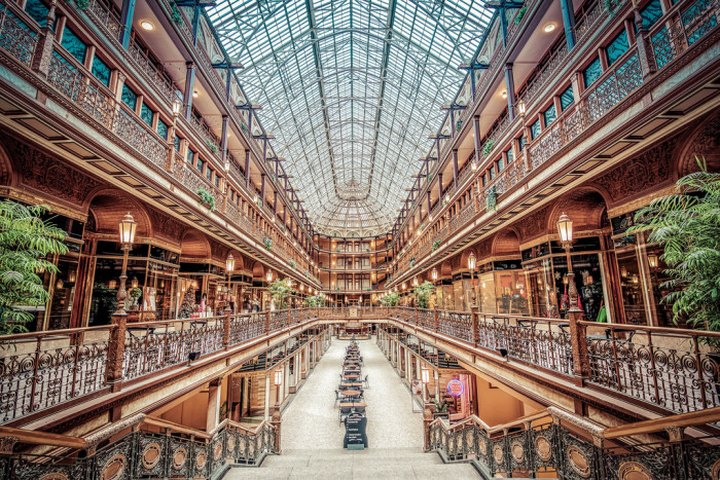 This Stunning Ohio Mall Offers Shoppers A Little Slice Of History