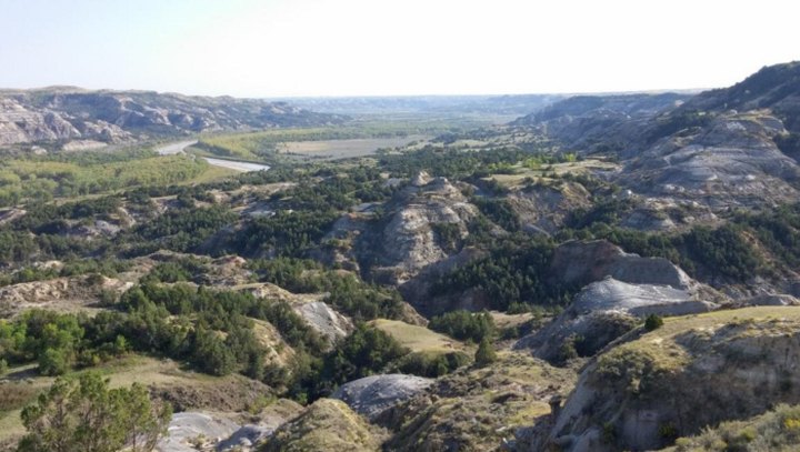 These 8 Scenic Overlooks In North Dakota Will Leave You Breathless