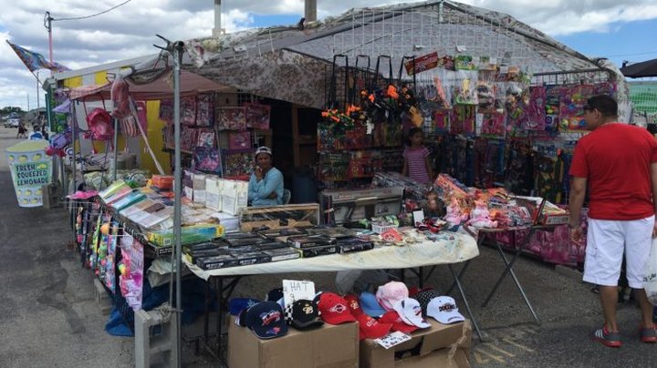 Everyone In Wisconsin Should Visit This Epic Flea Market At Least Once