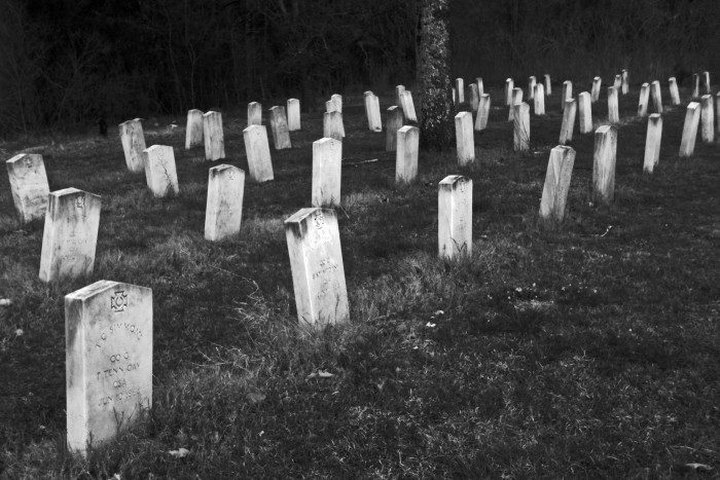 These 8 Haunted Cemeteries In Mississippi Are Not For the Faint of Heart