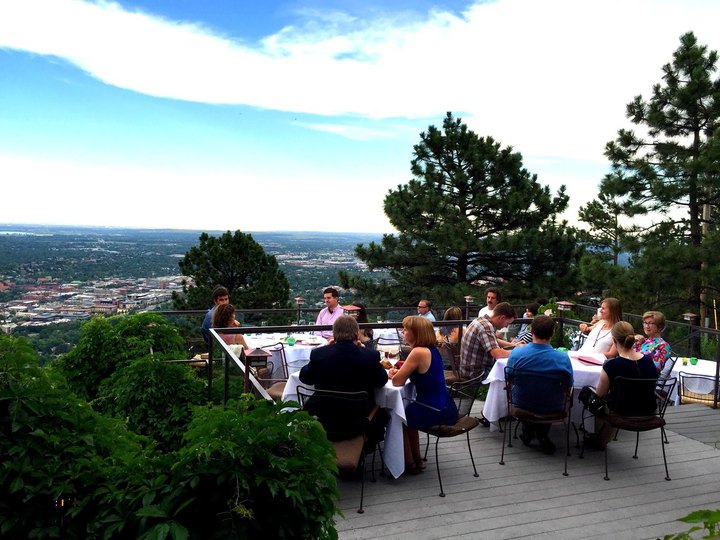 This Restaurant Near Denver Is Located In The Most Unforgettable Setting