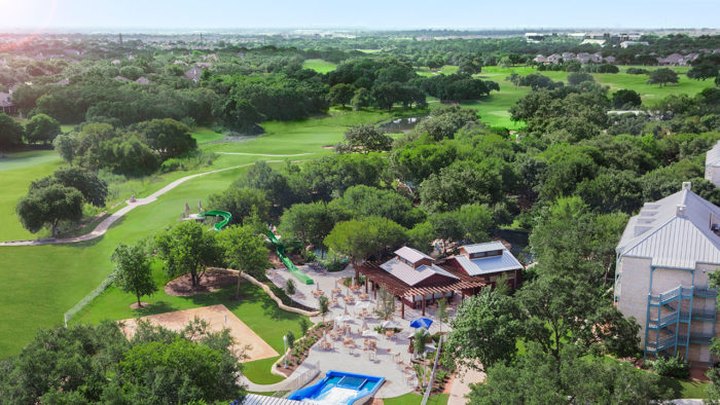 This Hidden Resort In Texas Is The Perfect Place To Get Away From It All