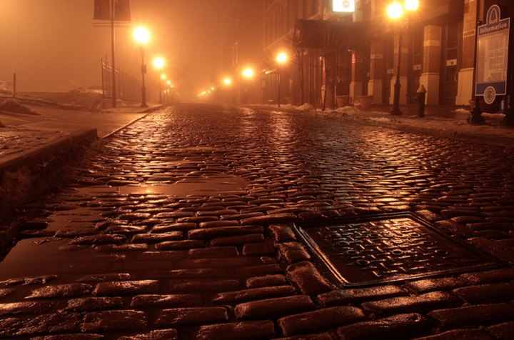 One Of The Most Picturesque Cobblestone Streets In America Is Right Here In Missouri