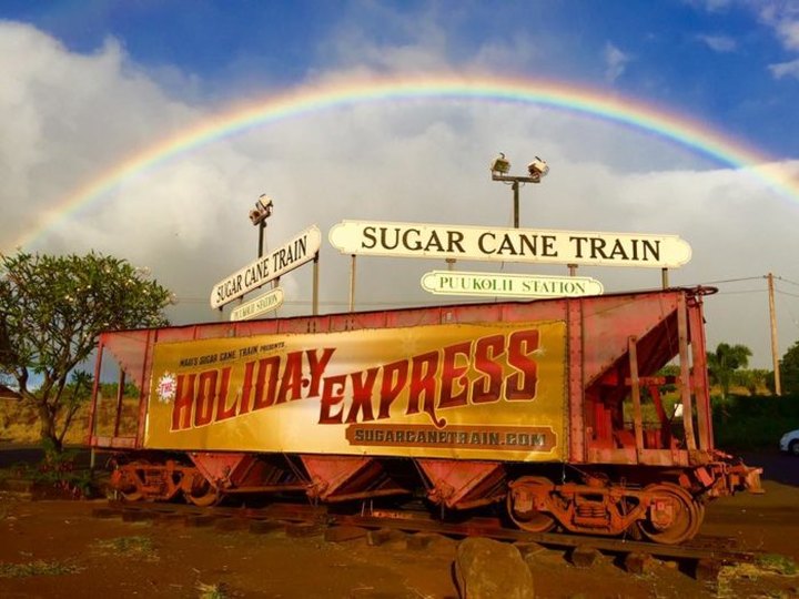 The Magical Polar Express Train Ride In Hawaii Everyone Should Experience At Least Once