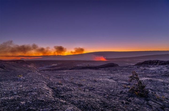 Everyone In Hawaii Needs To Take This One Epic Volcanic Hike