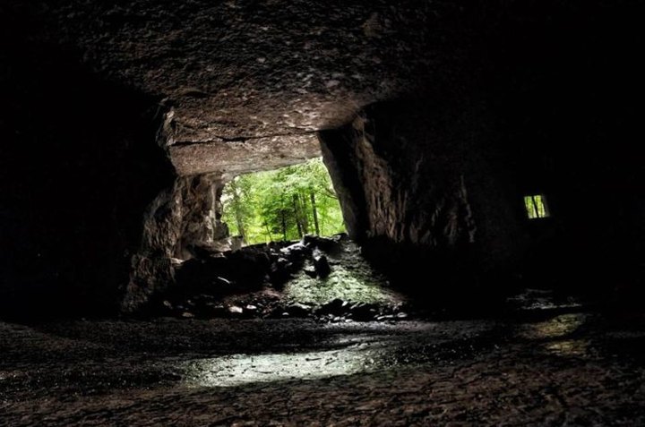 There's An Abandoned Mine Hiding In New York And It'll Absolutely Fascinate You