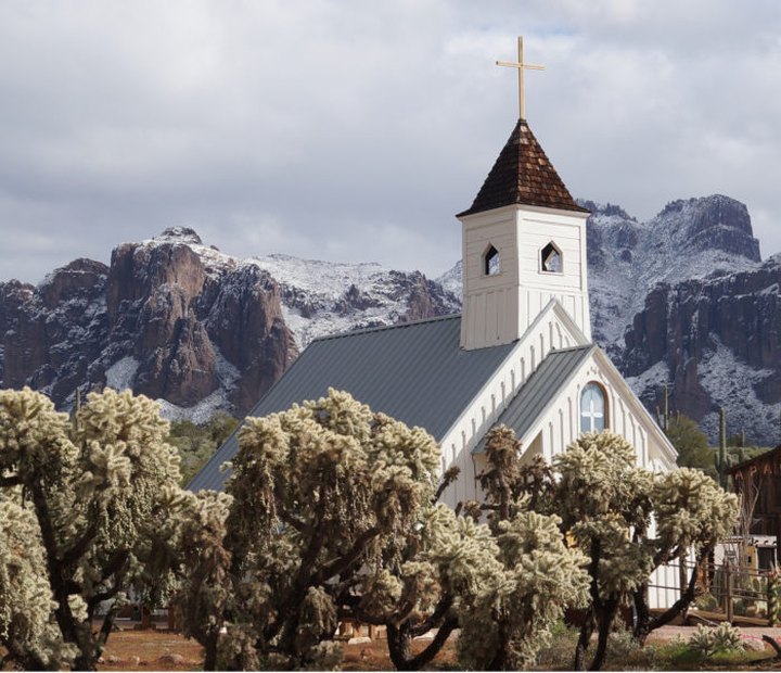 The Chapel In Arizona That’s Located In The Most Unforgettable Setting