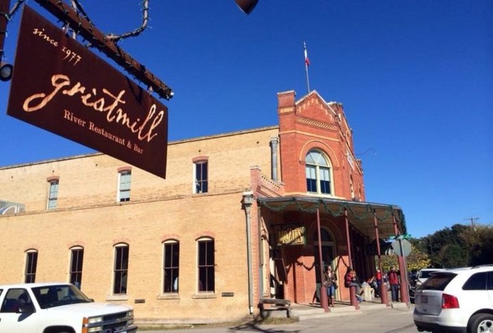 A Texas Restaurant Tucked Inside An 1800s Cotton Gin, The Gristmill Is Wonderfully Unique