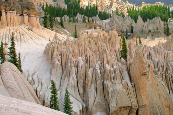 One Of The Oddest Geological Wonders Is Located Right Here In Colorado