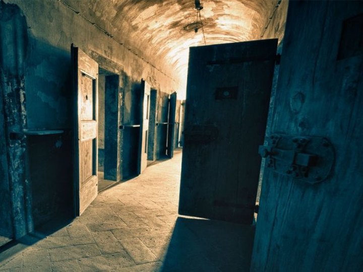 15 Escape Rooms In Louisiana That'll Test Your Wits