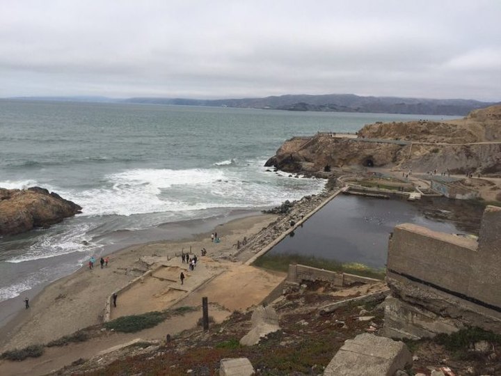 These 5 Trails Around San Francisco Will Lead You To Extraordinary Abandoned Places