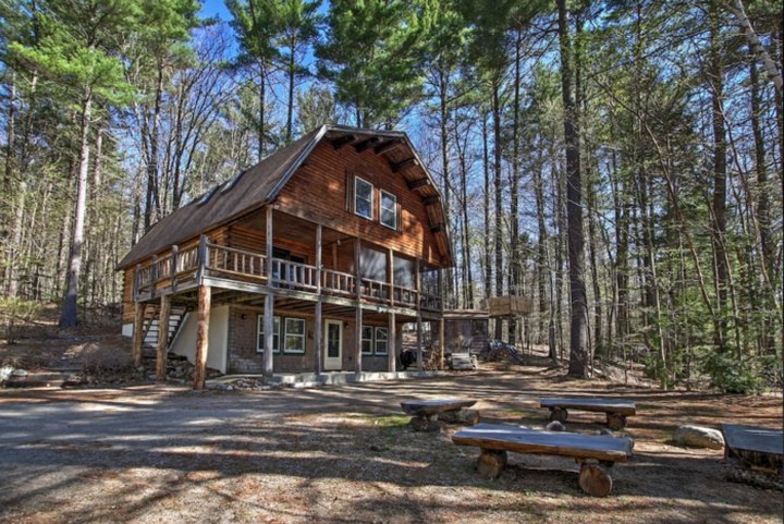 You Won't Forget Your Stay In These 7 One Of A Kind New Hampshire Cabins