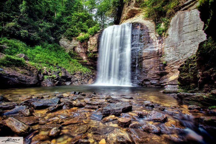 The Perfect Two Day Itinerary In North Carolina's Land Of Waterfalls