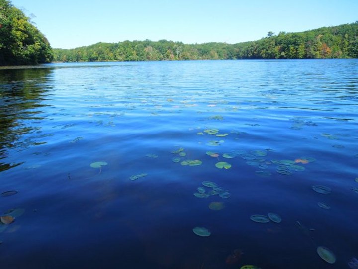 The Underrated Connecticut Lake That's Perfect For A Summer Day