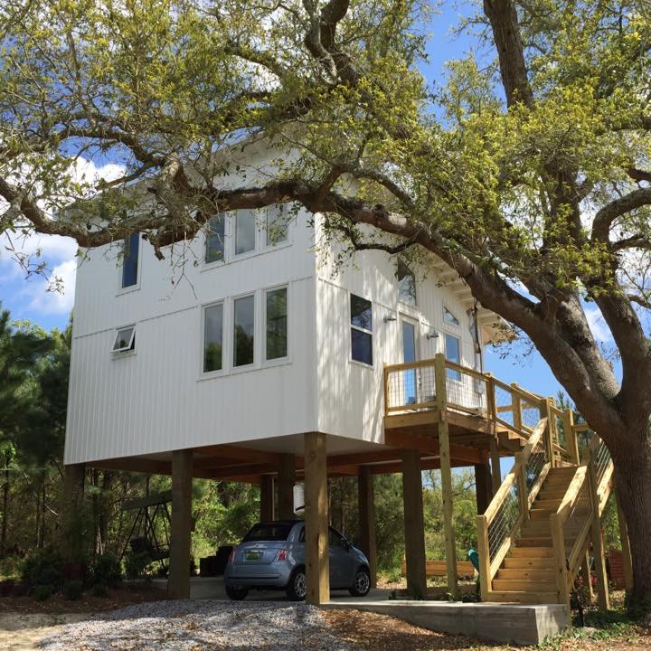 Get Away At This Tiny Beach House In Mississippi For An Unforgettable Experience