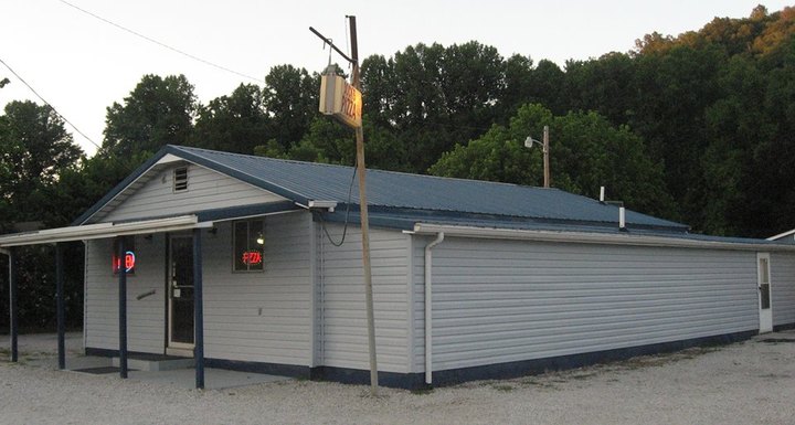 The Little Hole-In-The-Wall Restaurant That Serves The Best Pizza In Kentucky