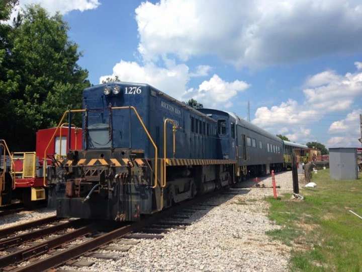 There's Only One Remaining Scenic Train In All Of South Carolina And You Need To Visit
