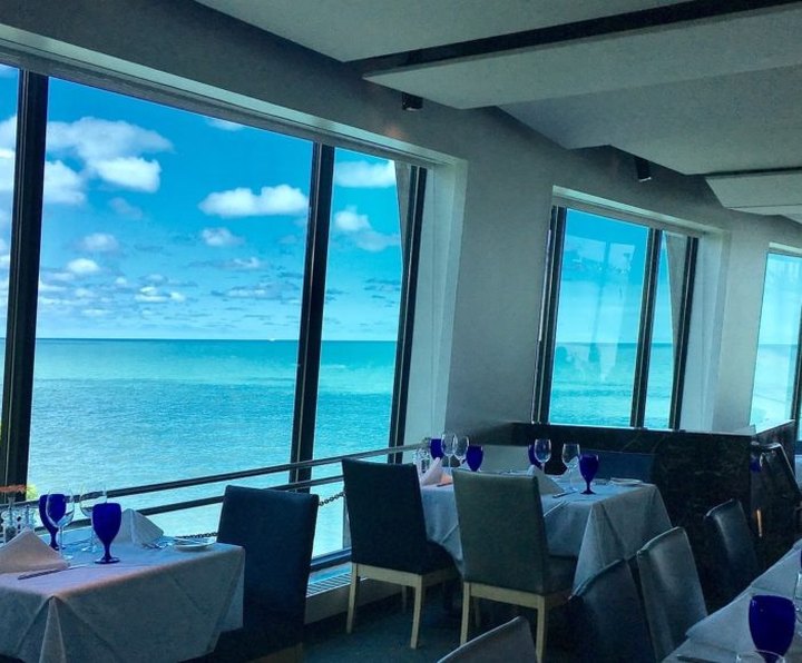 A Stunning Waterfront Restaurant In Ohio, Pier W Is Home To Astonishing Views