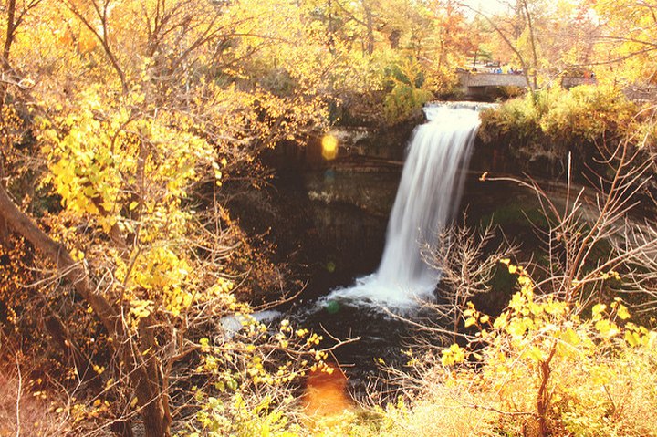 This One Easy Hike In Minneapolis Will Lead You To Someplace Unforgettable