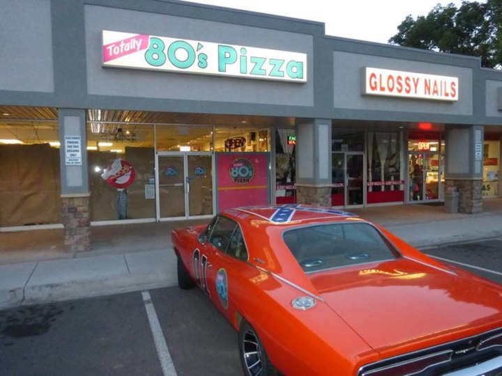 Not Many People Realize That There Is An 80s Themed Pizza Joint Hiding In Colorado