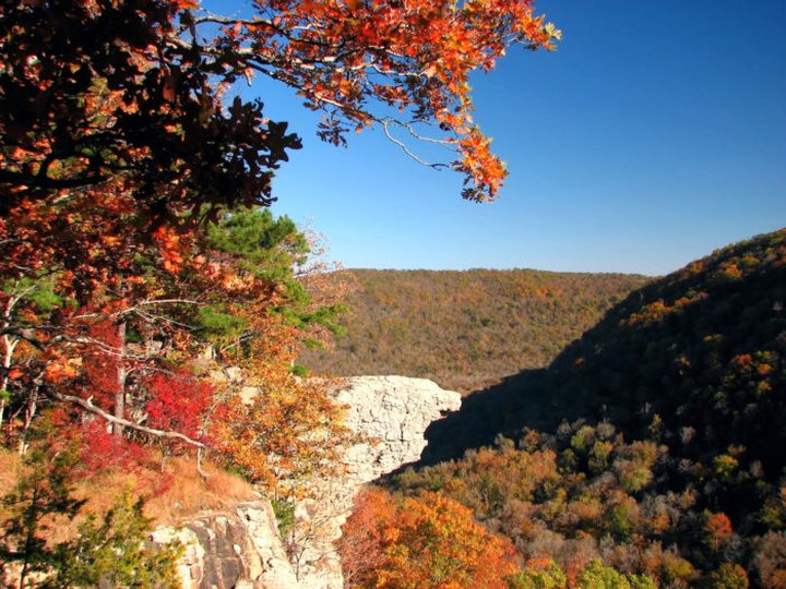 11 Picture Perfect Fall Day Trips To Take In Arkansas