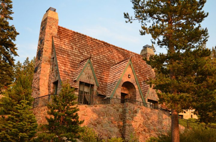 We Dare You To Tour This Haunted Nevada Lodge