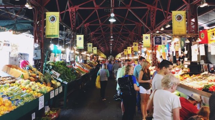 Everyone In St. Louis Must Visit This Epic Farmers Market At Least Once