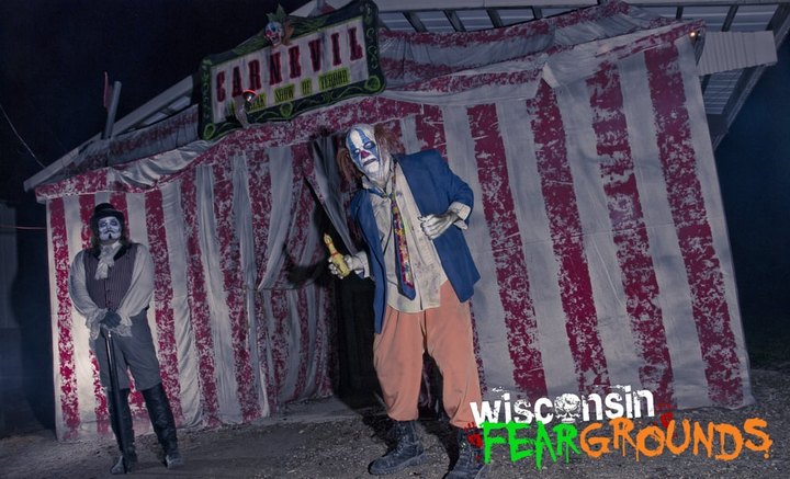 The Best Haunted House In America Is Right Here In Wisconsin - Visit If You Dare