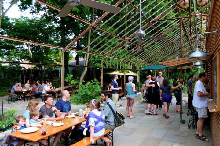 This Greenhouse Restaurant In Kentucky Is The Most Enchanting Place To Eat